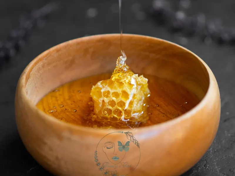 Manuka Honey Benefits for Women